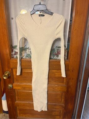 Cream Ribbed V-Neck Long Sleeve Midi Dress